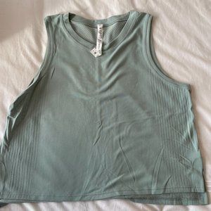 LuluLemon T-Shirt